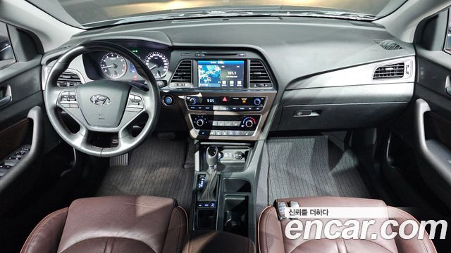Hyundai Sonata 2017 — photo 10