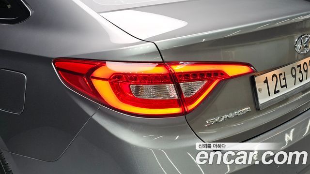 Hyundai Sonata 2017 — photo 9