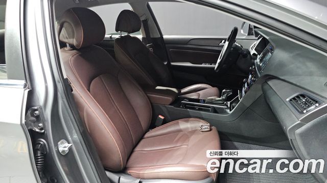 Hyundai Sonata 2017 — photo 16