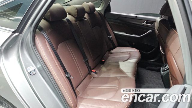 Hyundai Sonata 2017 — photo 29