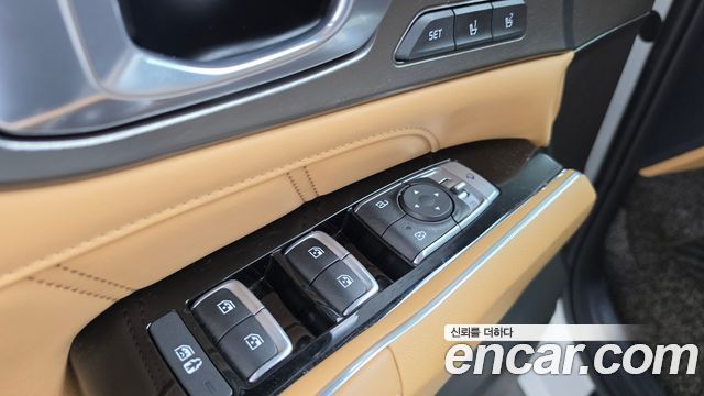 Kia Sorento 2023 — photo 35