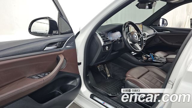 BMW iX3 2023 — photo 13