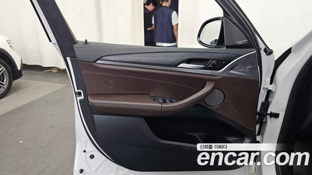 BMW iX3 2023 — photo 14