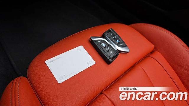 BMW Z4 2022 — photo 17