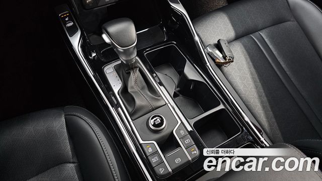 Kia Sorento 2022 — photo 12