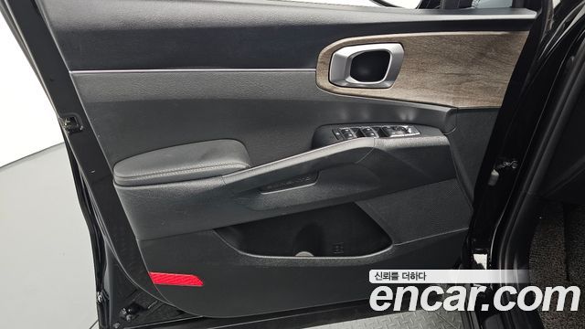 Kia Sorento 2022 — photo 14