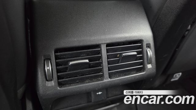 Land Rover Discovery Sport 2020 — photo 19