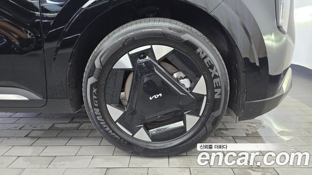 Kia Canival 2024 — photo 7