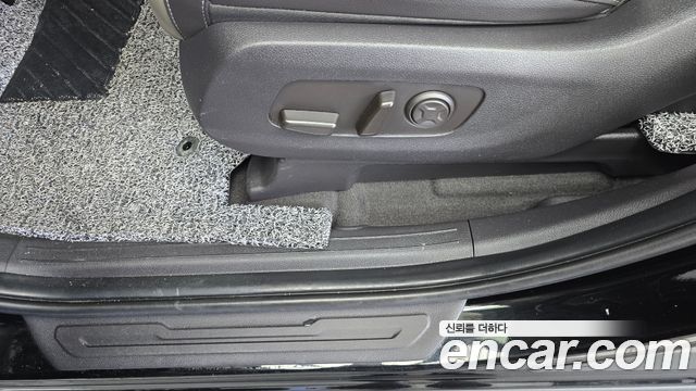 Kia Canival 2024 — photo 31
