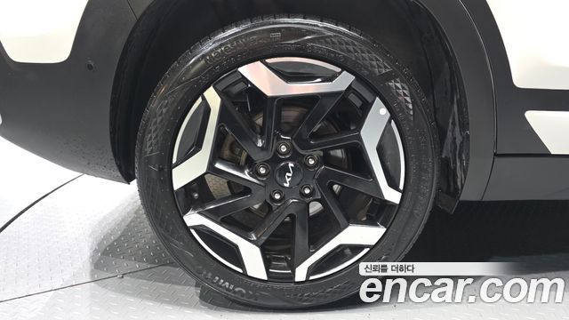 Kia Seltos 2023 — photo 5