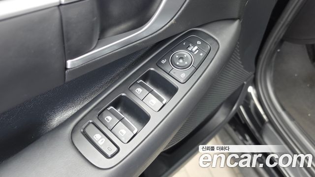 Hyundai Sonata 2020 — photo 28