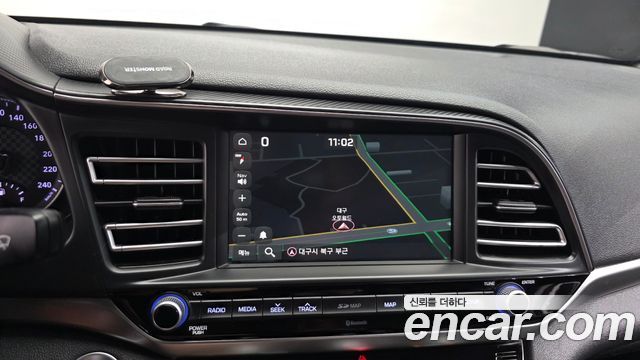 Hyundai AVANTE 2020 — photo 20