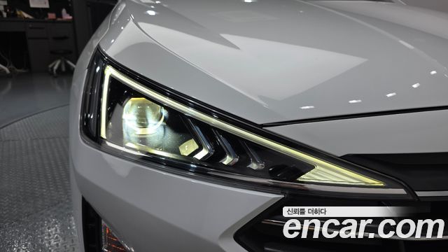 Hyundai AVANTE 2020 — photo 8