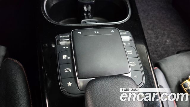 Mercedes-Benz CLA-Class 2020 — photo 32