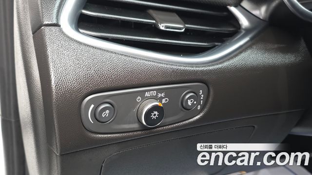 Chevrolet Korea Malibu 2018 — photo 25