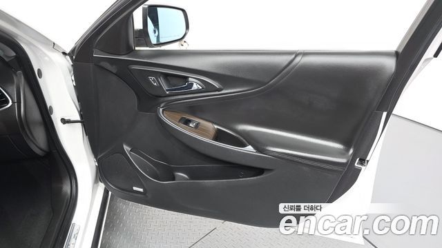 Chevrolet Korea Malibu 2018 — photo 14