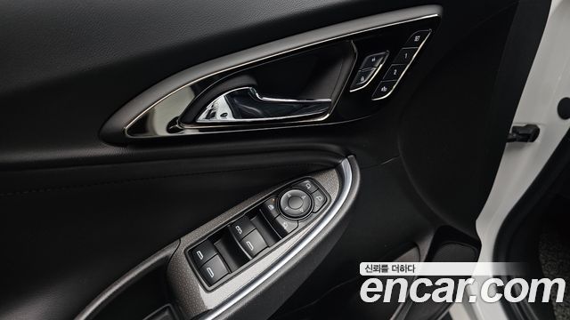 Chevrolet Korea Malibu 2017 — photo 26