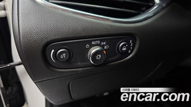 Chevrolet Korea Malibu 2017 — photo 27