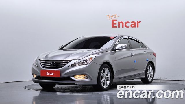 Hyundai Sonata 2012 — photo 1