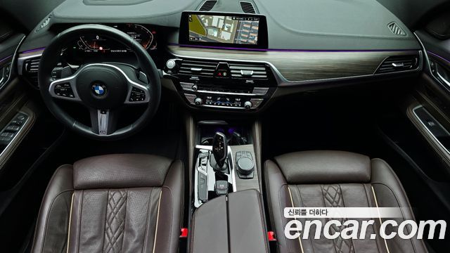 BMW Gran Turismo 2020 — photo 10