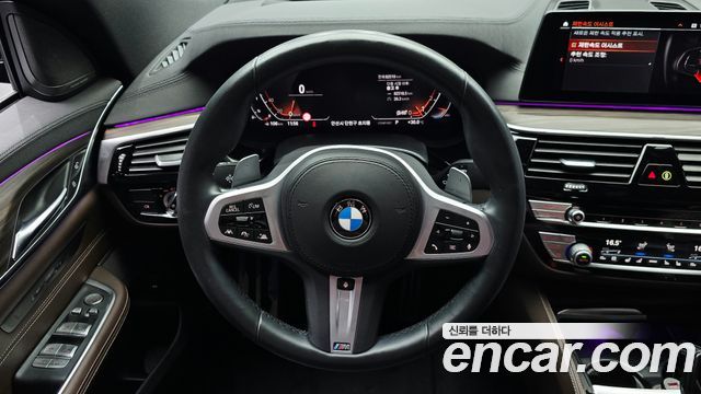 BMW Gran Turismo 2020 — photo 19