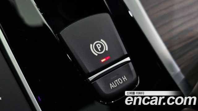 BMW Gran Turismo 2020 — photo 21