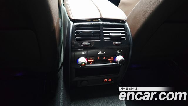 BMW Gran Turismo 2020 — photo 35