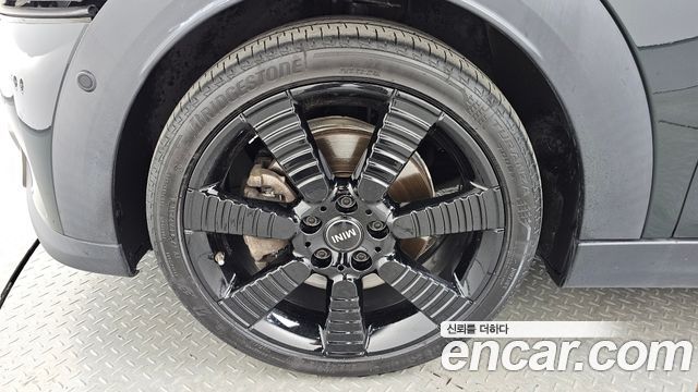 Mini Cooper 2023 — photo 5