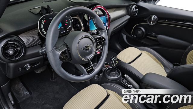 Mini Cooper 2023 — photo 7