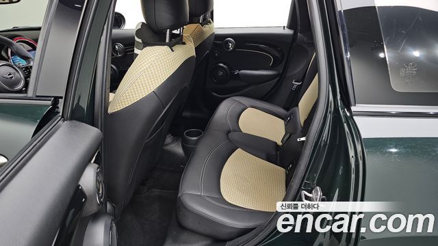 Mini Cooper 2023 — photo 11