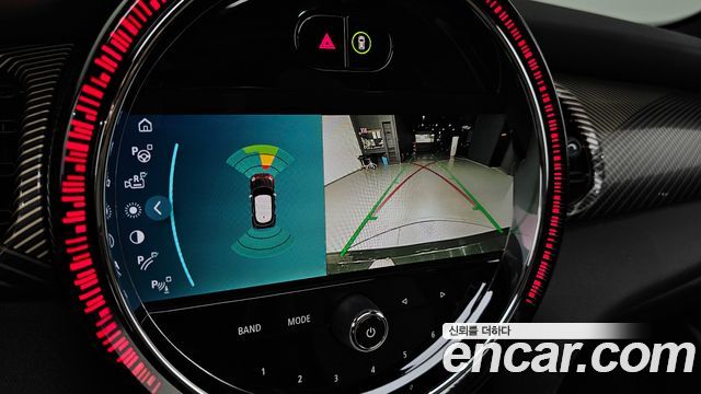 Mini Cooper 2023 — photo 15
