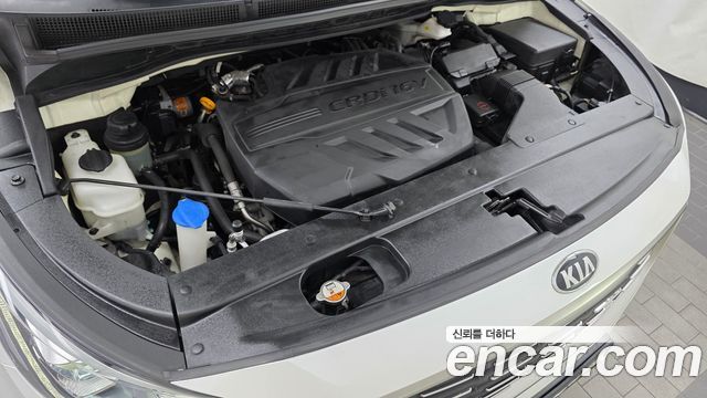 Kia Canival 2019 — photo 6