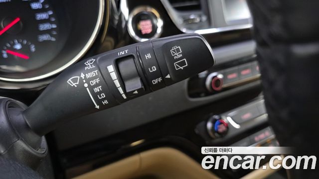 Kia Canival 2019 — photo 24