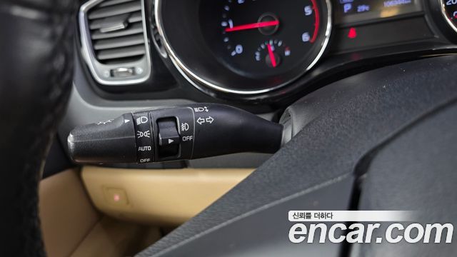 Kia Canival 2019 — photo 27