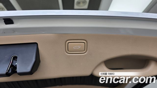 Kia Canival 2019 — photo 30