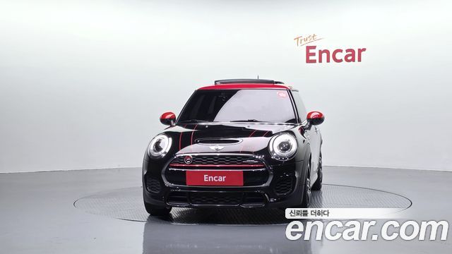 Mini Cooper 2017 — photo 3