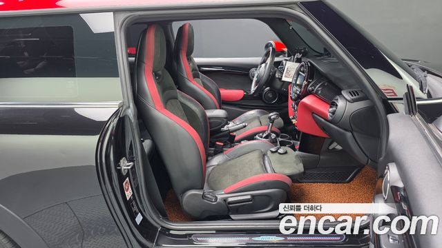 Mini Cooper 2017 — photo 11