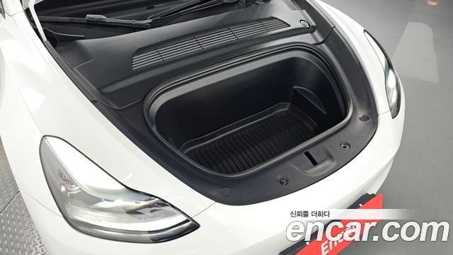 Tesla Model Y 2024 — photo 6