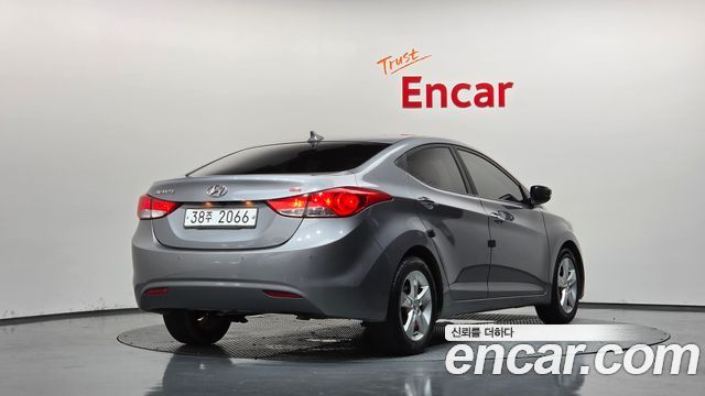 Hyundai AVANTE 2014 — photo 2