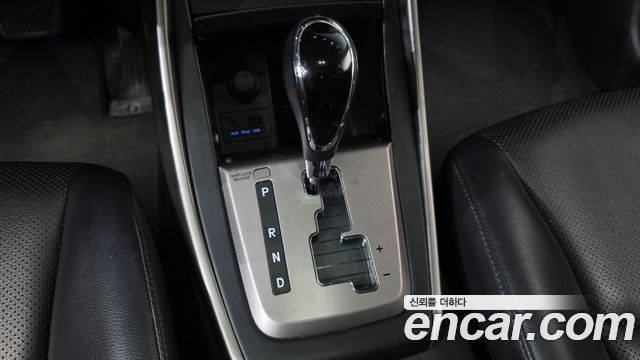 Hyundai AVANTE 2014 — photo 12