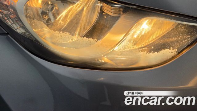 Hyundai AVANTE 2014 — photo 24