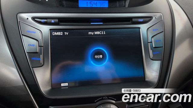 Hyundai AVANTE 2014 — photo 32