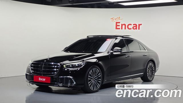 Mercedes-Benz S-Class 2022 — photo 1