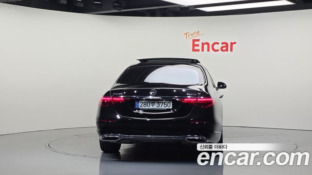 Mercedes-Benz S-Class 2022 — photo 4