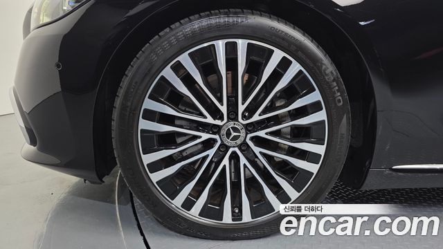 Mercedes-Benz S-Class 2022 — photo 5