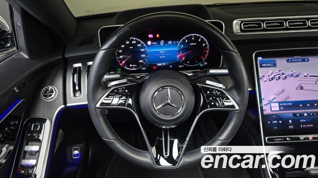 Mercedes-Benz S-Class 2022 — photo 11