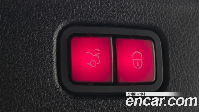 Mercedes-Benz S-Class 2022 — photo 16