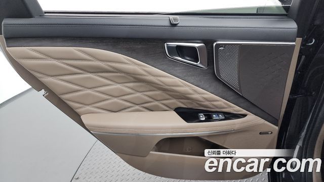 Kia K8 2024 — photo 15