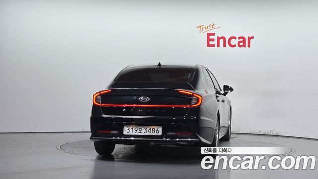 Hyundai Sonata 2022 — photo 4