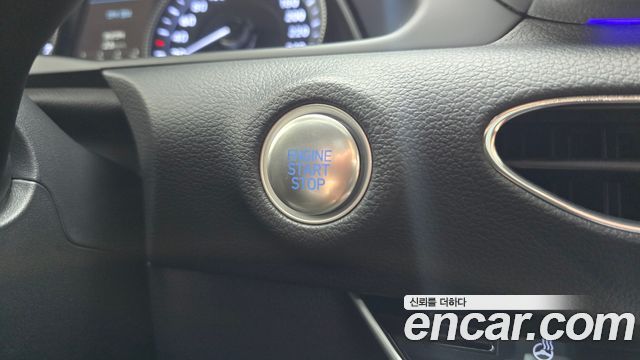 Hyundai Sonata 2022 — photo 25